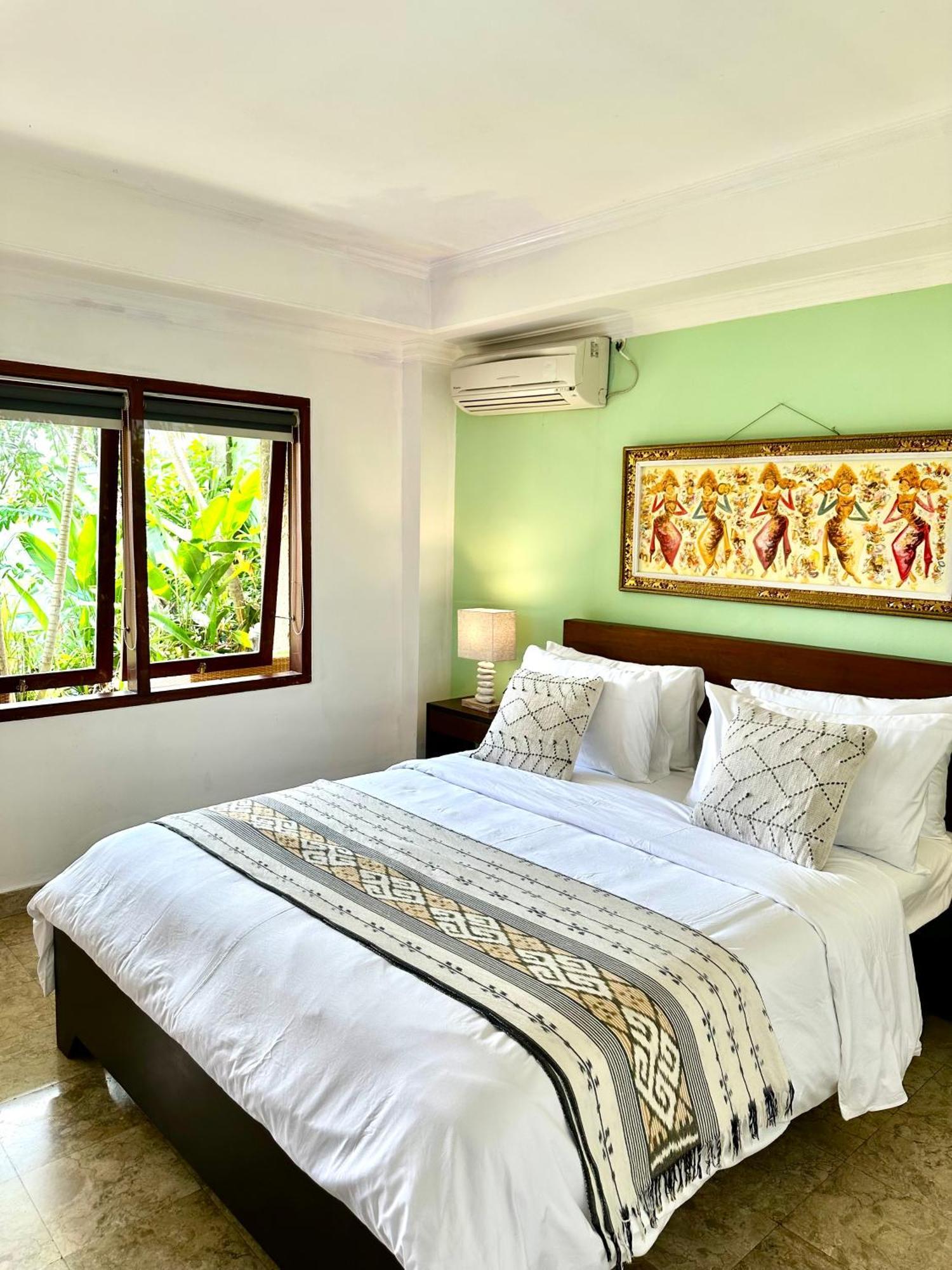 Ellies Hotel Nusa Dua (Bali) Exterior foto
