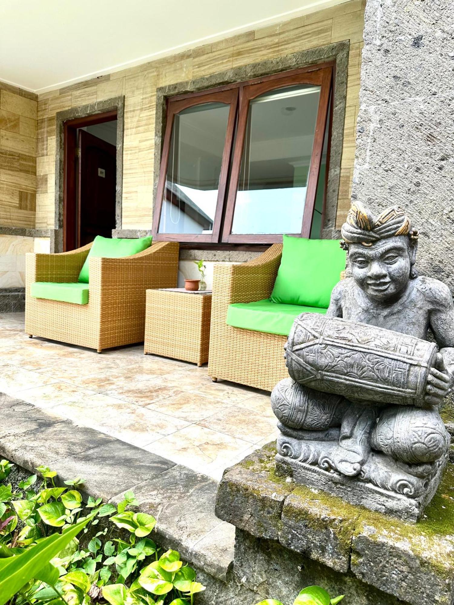 Ellies Hotel Nusa Dua (Bali) Exterior foto